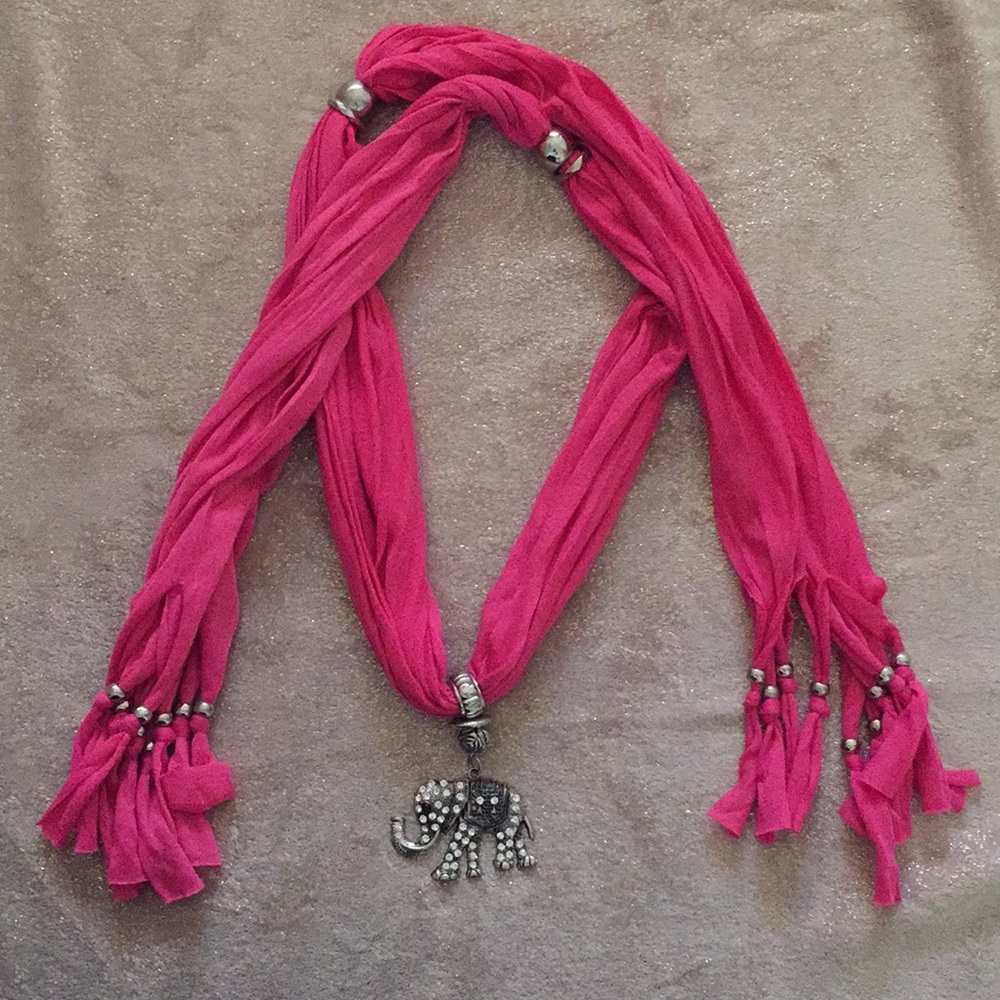 🚨SOLD🚨Pink Scarf With Elephant Medallion